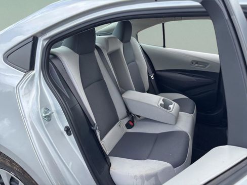 Used 2024 Toyota Corolla LE FWD image 25