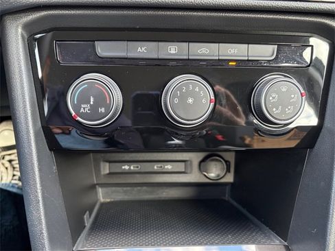 Used 2024 Volkswagen Taos S image 20