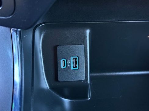 Used 2023 Ford F150 XLT w/ Equipment Group 302A High image 13