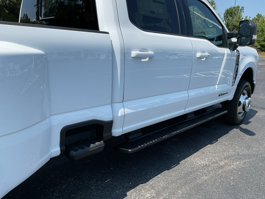 New 2026 Ford F350 XLT w/ XLT Premium Package AWD/4WD image 31