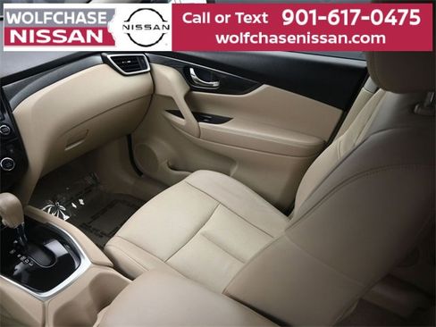 Used 2015 Nissan Rogue SL w/ SL Premium Package image 11