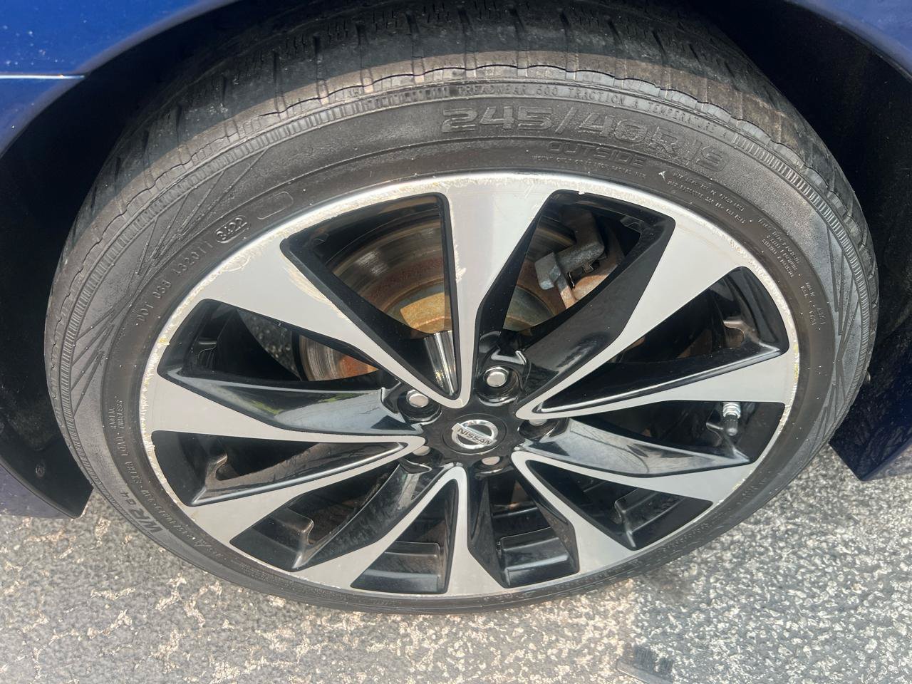 Used 2018 Nissan Maxima SR FWD image 25
