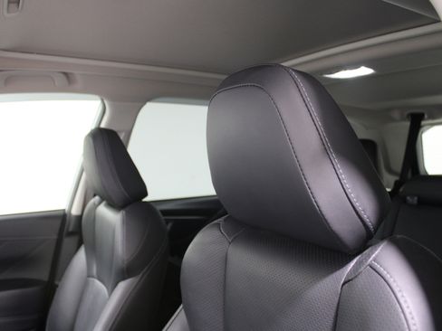 Used 2020 Subaru Forester Touring image 5