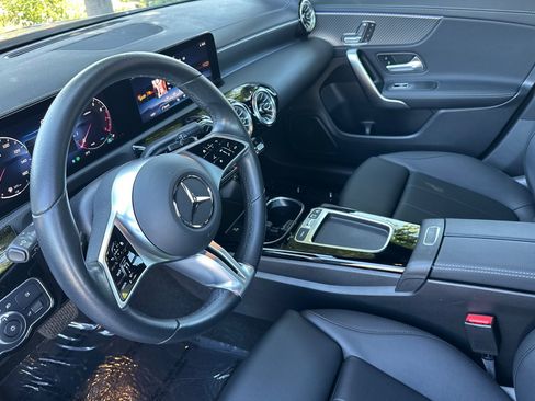 Certified 2025 Mercedes-Benz CLA 250 image 10