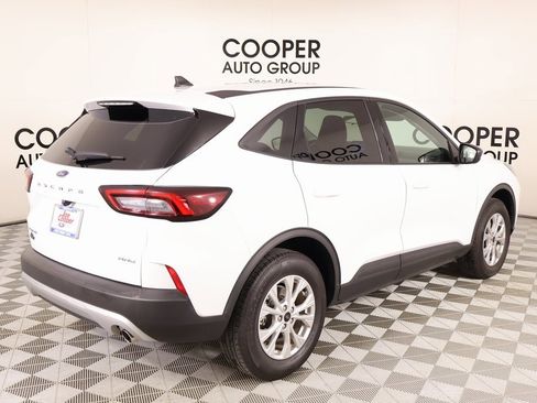 Used 2025 Ford Escape Active image 19