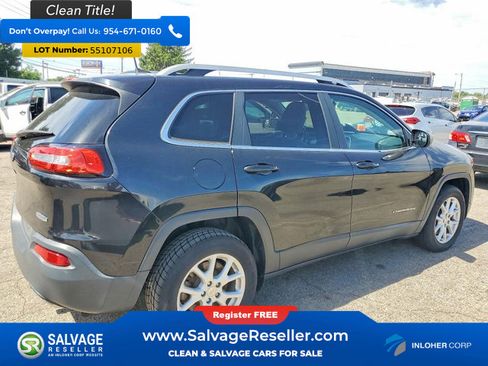 Used 2016 Jeep Cherokee Latitude w/ Comfort/Convenience Group FWD image 4
