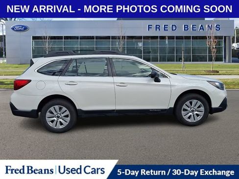 Used 2019 Subaru Outback 2.5i AWD/4WD image 10