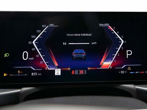 Certified 2025 BMW 330i Sedan w/ Convenience Package image 12