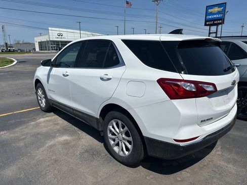 Used 2020 Chevrolet Equinox LT w/ Driver Convenience Package AWD/4WD image 4