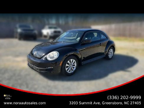 Used 2015 Volkswagen Beetle 1.8T FWD image 1