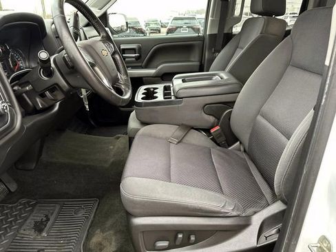 Used 2018 Chevrolet Silverado 1500 LT w/ All Star Edition image 17