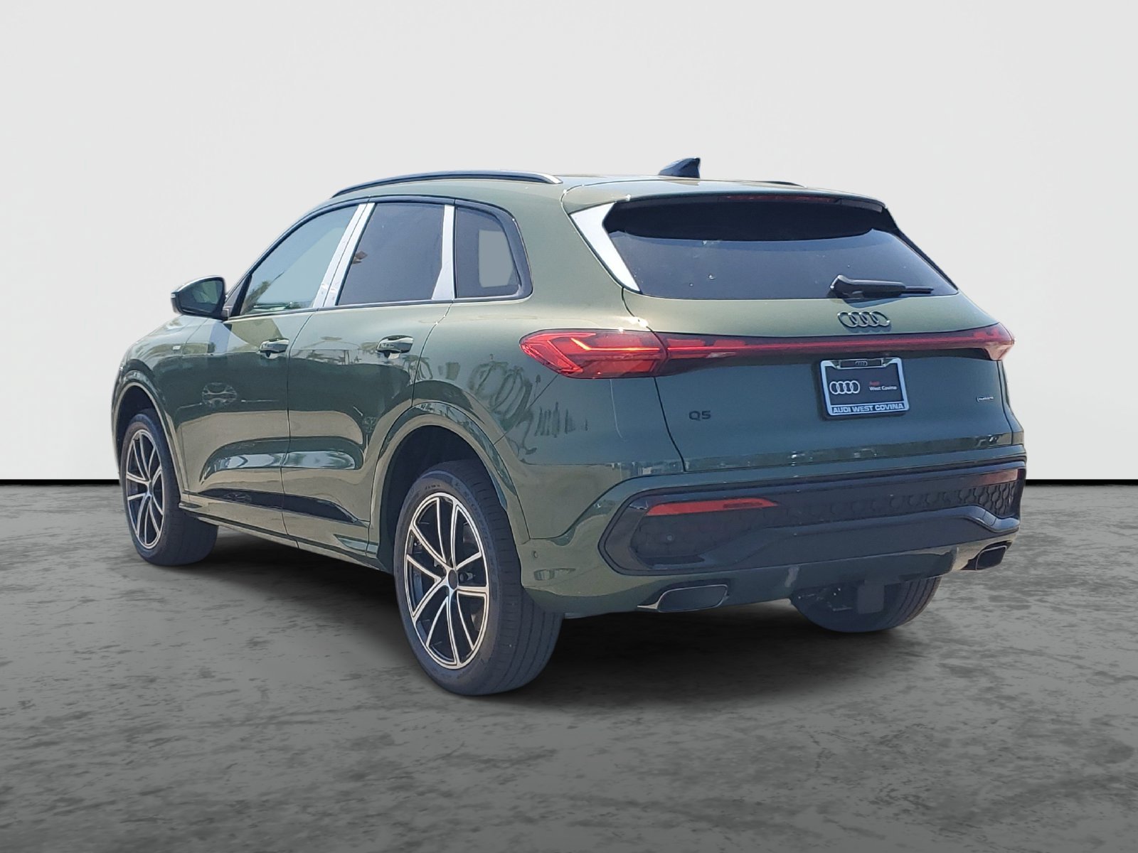 New 2026 Audi Q5 Prestige AWD/4WD image 3