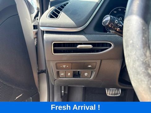 Used 2023 Hyundai Sonata Limited FWD image 9