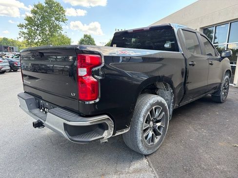Used 2023 Chevrolet Silverado 1500 LT AWD/4WD image 5