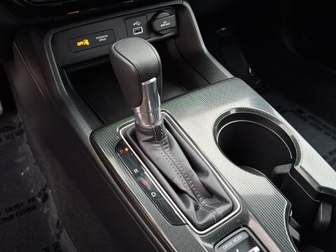 Used 2024 Honda Civic Sport image 15