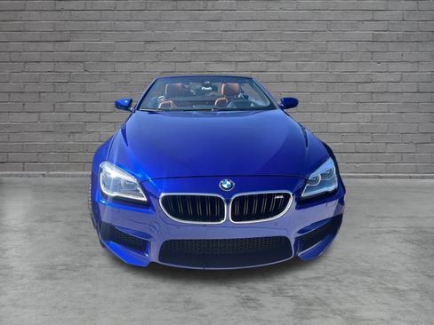 Used 2018 BMW M6 Convertible RWD image 2