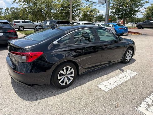 Used 2023 Honda Civic LX image 18