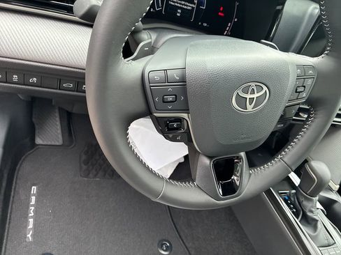 New 2026 Toyota Camry SE FWD image 21