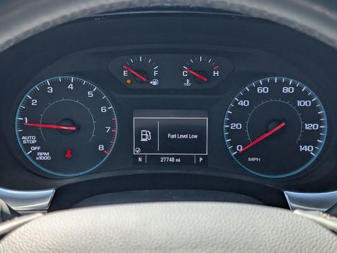 Used 2023 Chevrolet Traverse LT FWD image 18