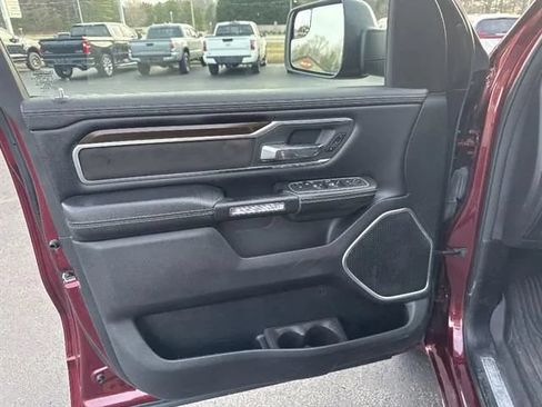 Used 2021 RAM 1500 Laramie AWD/4WD image 7