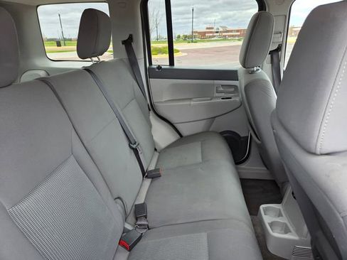 Used 2008 Jeep Liberty Sport w/ Popular Equipment Group AWD/4WD image 33