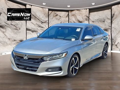 Used 2019 Honda Accord Sport image 3