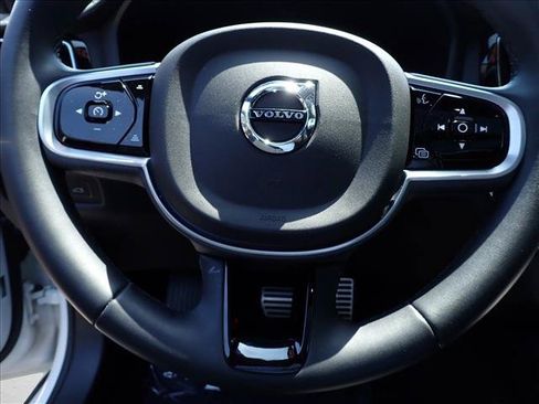 Used 2022 Volvo S60 B5 R-Design w/ Advanced Package FWD image 17