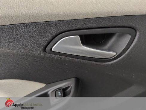 Used 2013 Ford Focus SE w/ Super Fuel Economy (SFE) Pkg image 25