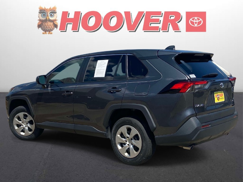 Used 2023 Toyota RAV4 LE FWD image 8