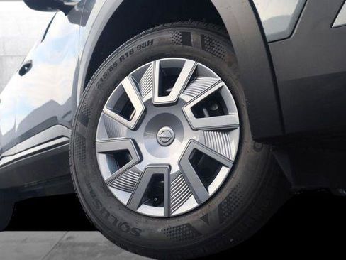 New 2026 Nissan Kicks S FWD image 3