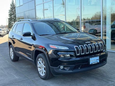 Used 2014 Jeep Cherokee Latitude w/ Comfort/Convenience Group image 1