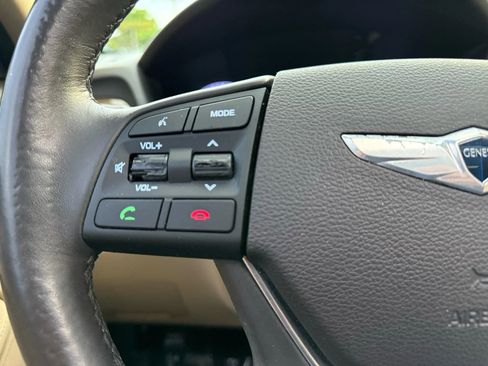 Used 2016 Hyundai Genesis 3.8 w/ Option Group 02 image 26