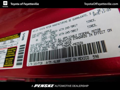 Used 2025 Toyota Tacoma SR5 AWD/4WD image 8