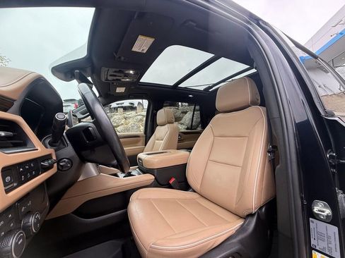 Used 2023 Chevrolet Tahoe Premier AWD/4WD image 14
