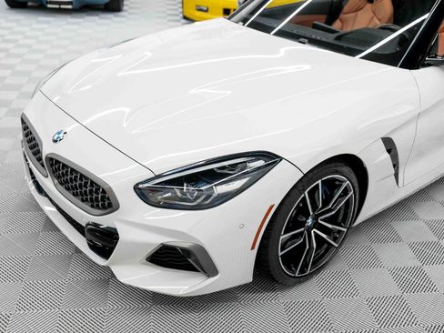 Used 2022 BMW Z4 M40i w/ Premium Package RWD image 15