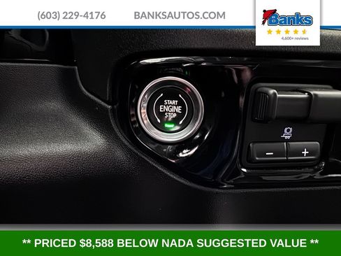 Used 2025 GMC Sierra 2500 SLE w/ SLE Value Package; AWD/4WD image 21