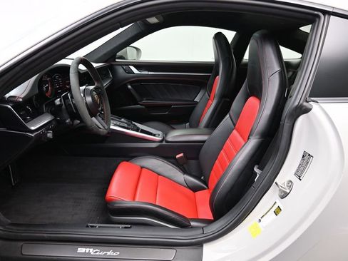 Certified 2022 Porsche 911 Turbo AWD/4WD image 25