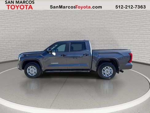 Used 2026 Toyota Tundra SR5 w/ SR5 Convenience Package AWD/4WD image 9