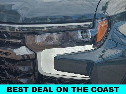 New 2026 Chevrolet Silverado 1500 ZR2 w/ Dark Appearance Package AWD/4WD image 33