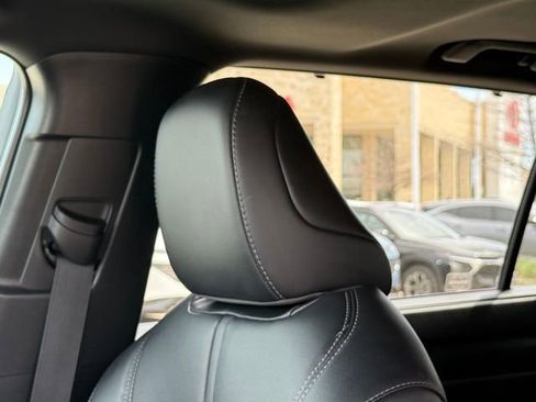 Used 2024 Toyota Highlander XSE image 12