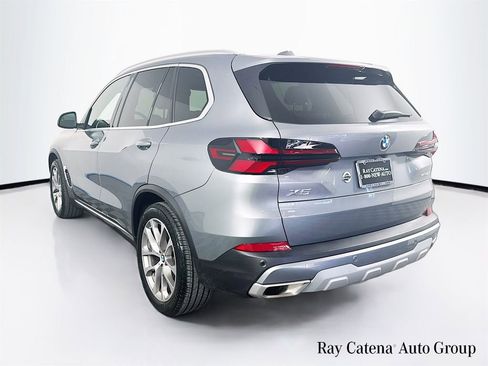 Used 2024 BMW X5 xDrive40i AWD/4WD image 5