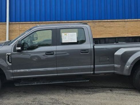 Used 2022 Ford F350 XL w/ STX Appearance Package image 8