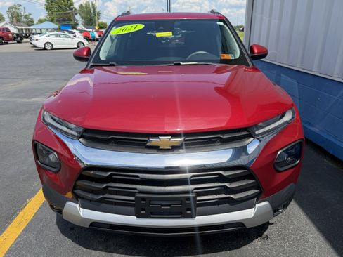 Used 2021 Chevrolet TrailBlazer LT w/ Convenience Package FWD image 7