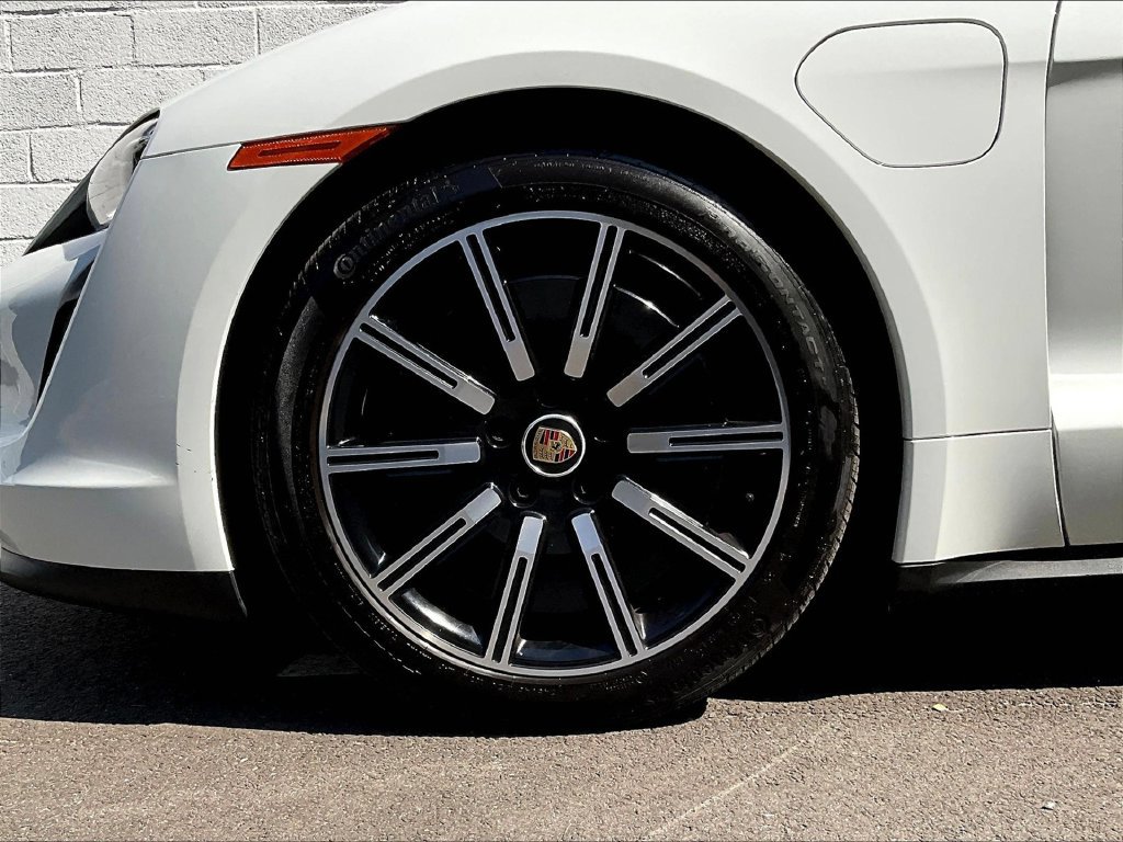 Certified 2024 Porsche Taycan RWD image 14