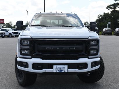 New 2026 Ford F250 Lariat w/ Black Appearance Package