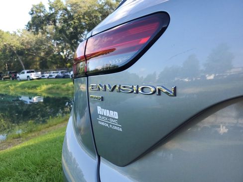 Used 2023 Buick Envision Essence w/ Sport Touring Package AWD/4WD image 7