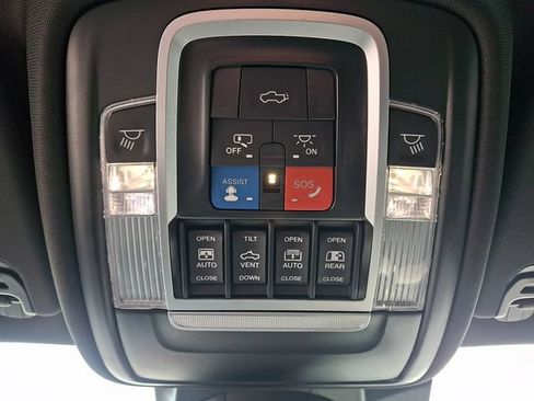 Used 2024 RAM 1500 TRX AWD/4WD image 25