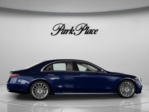 New 2026 Mercedes-Benz S 580 4MATIC Sedan image 26