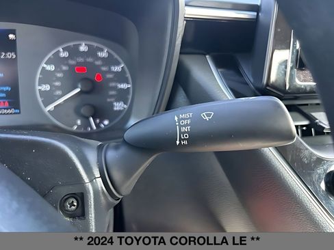 Used 2024 Toyota Corolla LE image 24