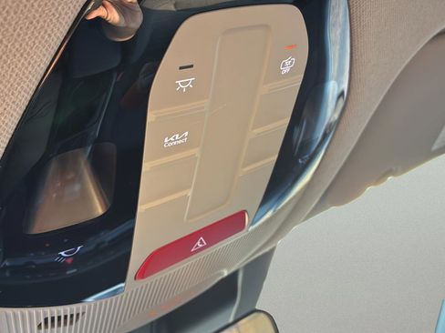 Used 2025 Kia K4 EX FWD image 20